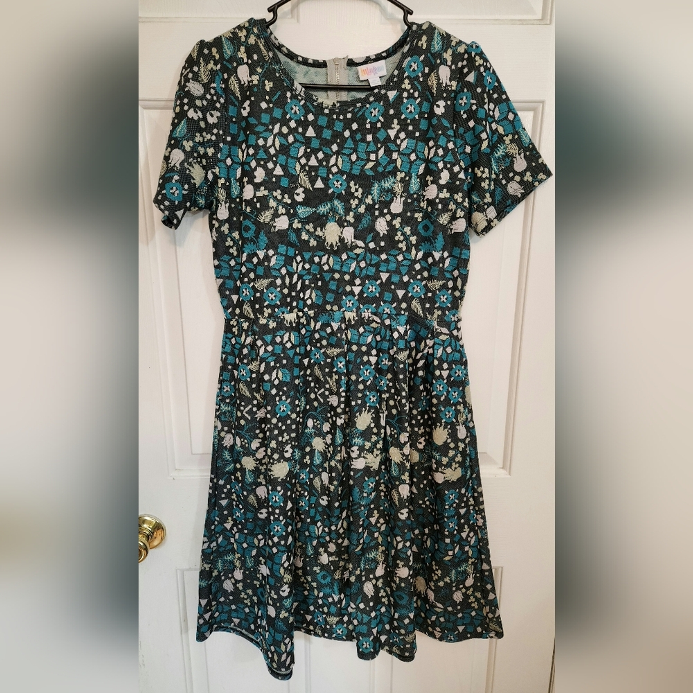 LuLaRoe Geometric Pattern Dress in Teal and Black